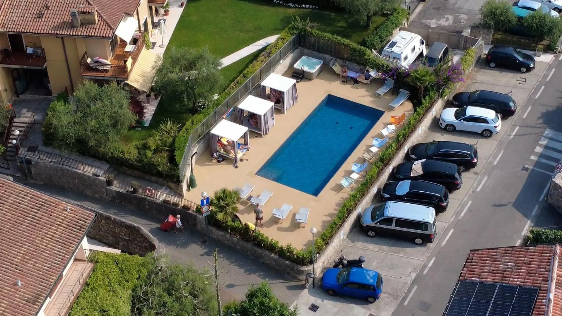 Casa Orchidea Apartments Torri Del Benaco 2*,  Italy