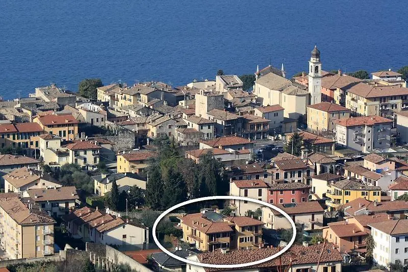 Casa Orchidea Apartments Torri Del Benaco 2*,  Italy